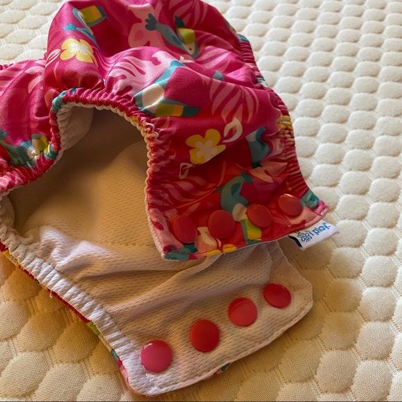 I Play Swimmy Diaper with Ruffle Rear 12mos 50+UPF - Picture 6 of 10